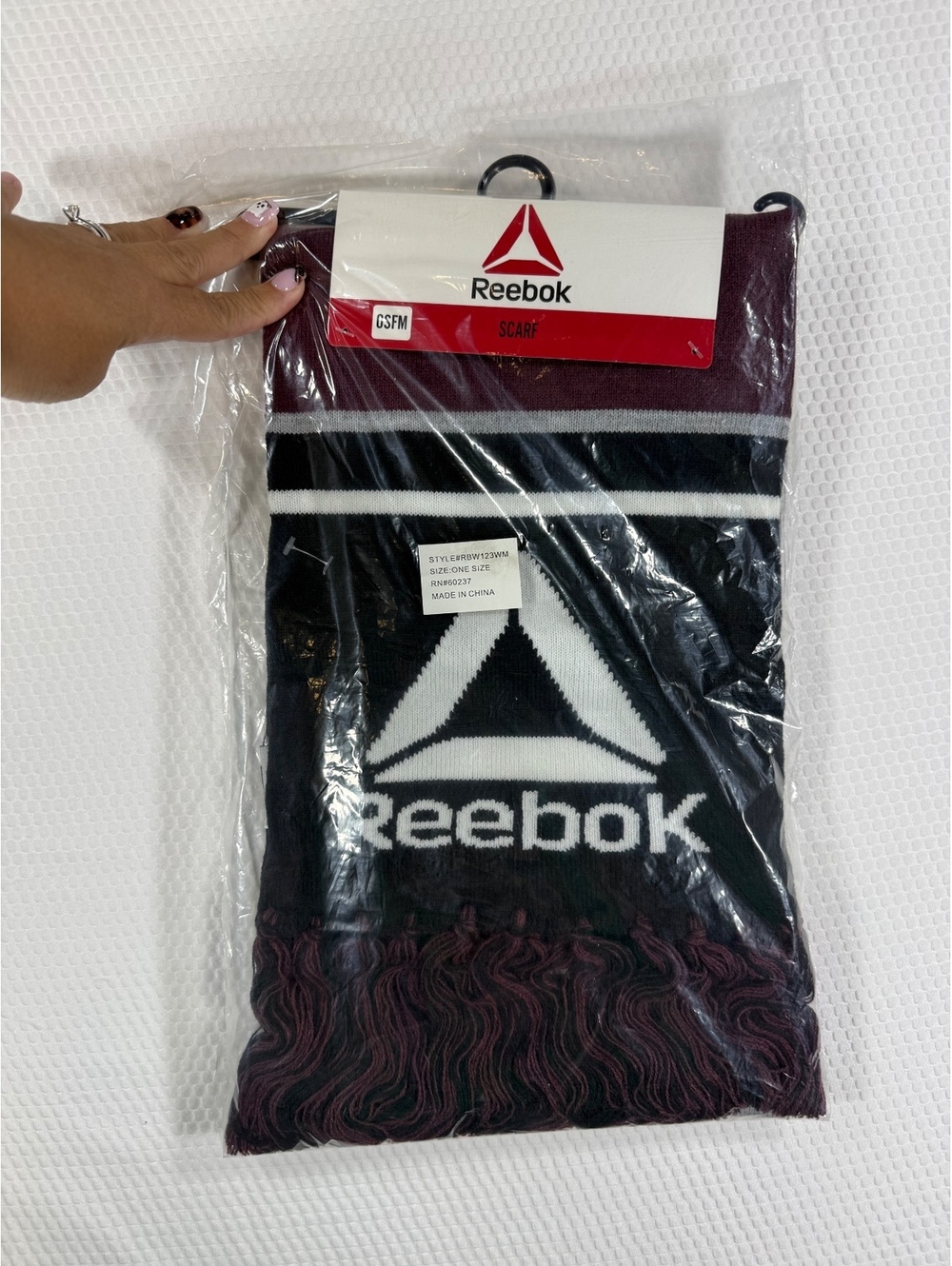 New Reebok Rally Scarf OSFM Black Burgundy Gray Logo Fringe Athletic